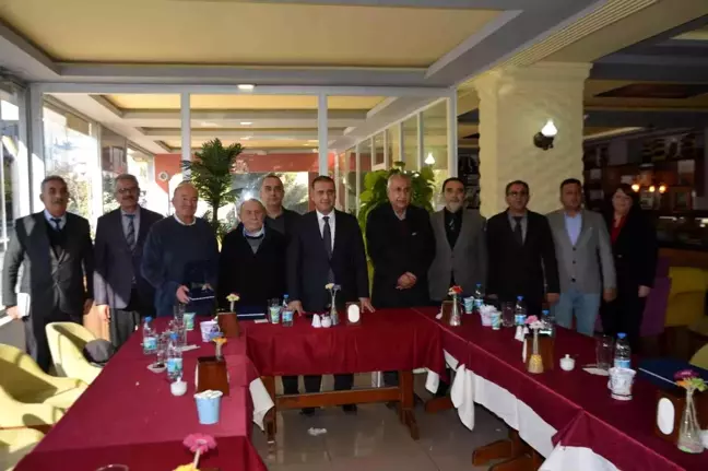 Söke Sosyal Yardımlaşma Vakfı Mütevelli Heyeti 2021 yılının son toplantısını yaptı