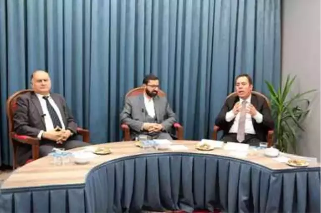 Kars Ehlibeyt Derneği'nden panel düzenlendi