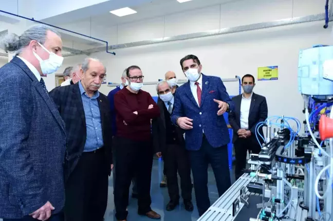 Emirdağ Ticaret ve Sanayi Odası'ndan Özel EOSB Mesleki ve Teknik Anadolu Lisesi'ne ziyaret