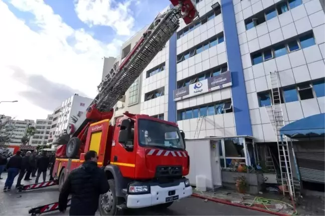 Tunus'ta Bin Ali'nin devrilmesinin 11. yılında çanlar siyasal İslam için çalıyor