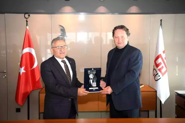 Başkan Büyükkılıç'tan üniversite rektörlerine ziyaret