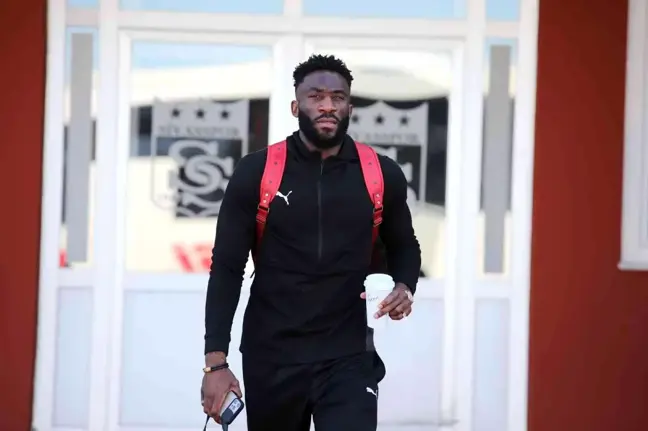 Sivasspor kupa maçı için Bandırma'ya gitti