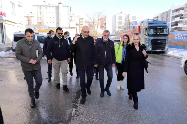 İpekyolu Kaymakamı Aydın, mahalle ziyaretlerini sürdürüyor