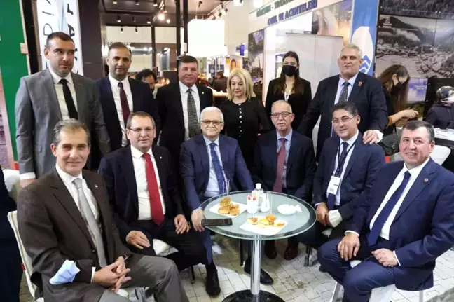 Burhaniye EMİTT'te fark attı