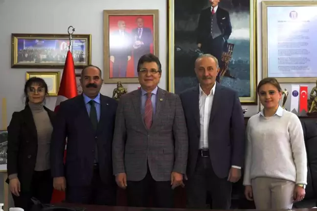 Başkan Atabay, Ege ve Marmara Çevre Belediyeler Birliği'ni ağırladı