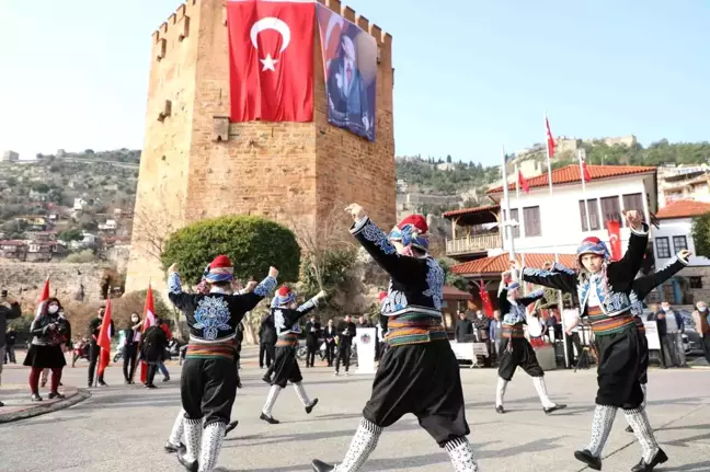 Atatürk'ün Alanya'ya gelişinin 87. yıldönümü kutlandı