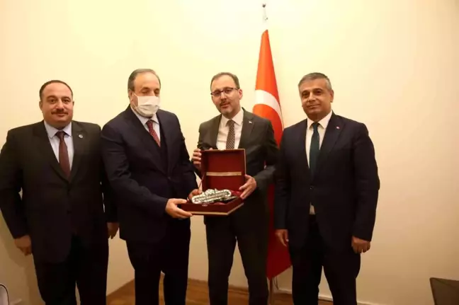 Ekinci'den Viranşehir gençlerine müjde