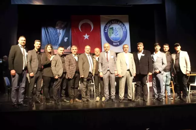 Salihli terzilerde yeni başkan İlkay Saygın oldu