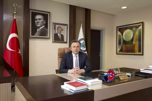 Rektör Şenocak, 'Kadınlar her türlü takdiri hak ediyor