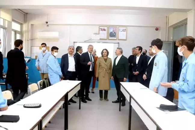 Mersin milletvekilleri MTOSB'nin çalışmalarını yerinde inceledi