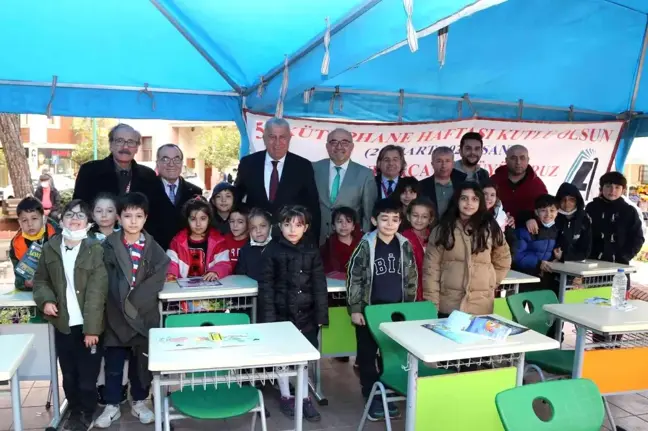 Başkan Atay, Kütüphane Haftası'nı Nutuk'la kutladı