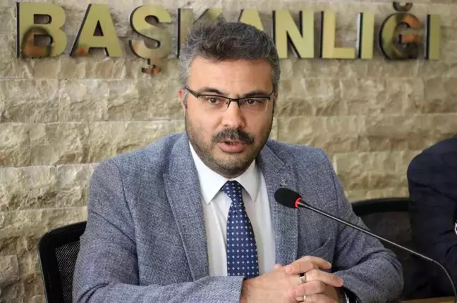 AK Parti Aydın İl Başkanı Özmen, Büyükşehir Belediyesi'ni eleştirdi