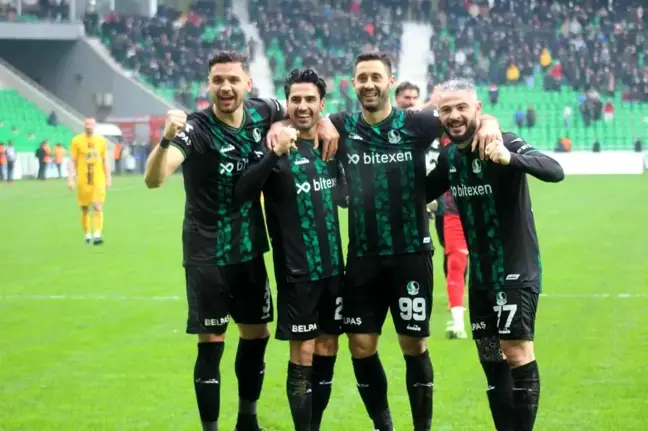 Şampiyonluk yolundaki Sakaryaspor'un altın ayakları