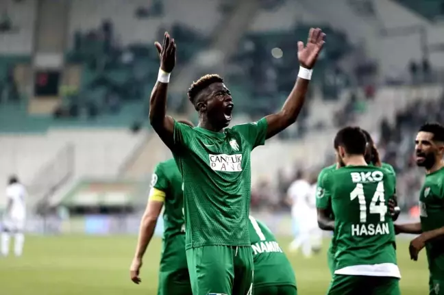 Spor Toto 1. Lig: Bursaspor: 2 Kocaelispor: 1