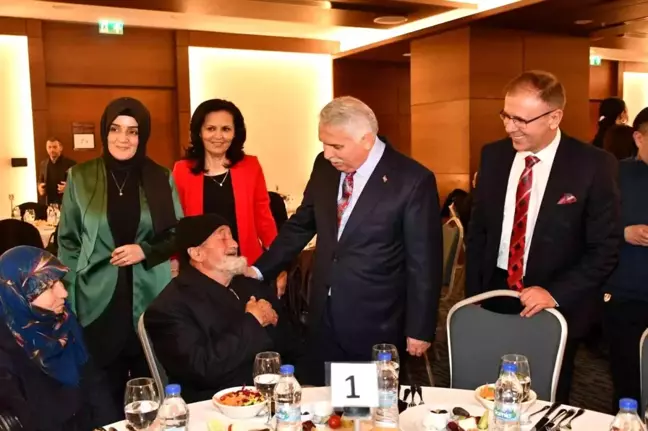 Son dakika haberi: Çorlu'da şehit aileleri ve gaziler onuruna iftar yemeği