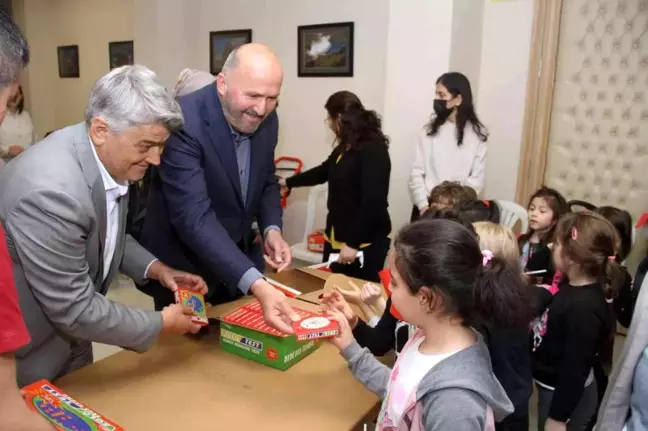 Kuyucaklı çocuklar geleneksel Ramazan Çocuk Eğlencesi ile doyasıya eğlendi