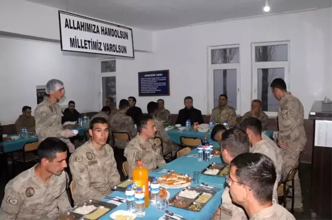 Kaymakam Yelek: