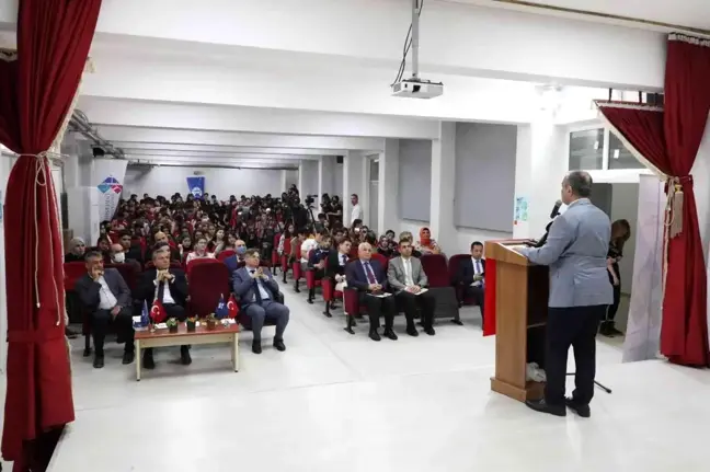 HKÜ'den 'Kariyer Planlama ve Meslek Tanıtım' seferberliği