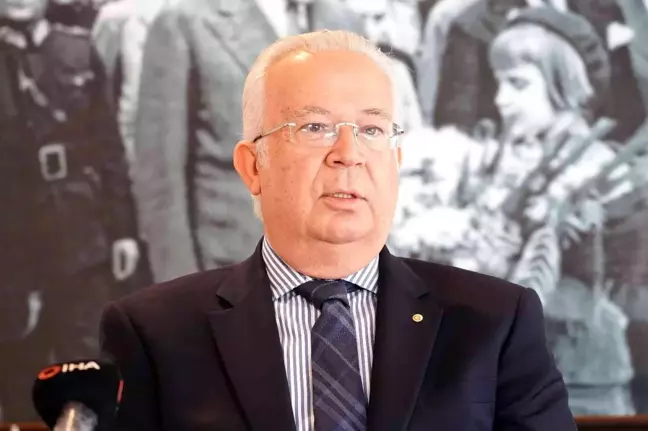 Eşref Hamamcıoğlu: