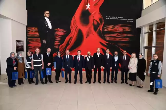 Başkan Orkan belediye personelinin bayramını kutladı