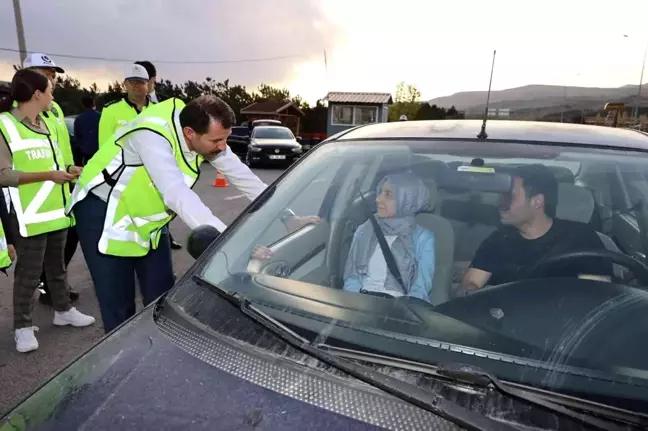 Sivas'ta 'bayramınız kemerli olsun' denetimi yapıldı