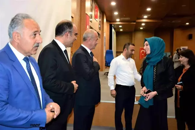 Başkan Akman personelle bayramlaştı