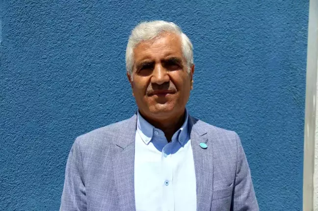 DATÜB Genel Sekreteri Uçar Ukrayna'dan Eskişehir'e getirilen Ahıska Türklerini ziyaret etti