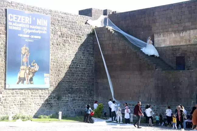 Diyarbakır'ın tarihi mekânlarını gelin duvağı sardı