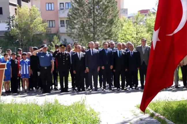 Hizan'da 19 Mayıs Atatürk'ü Anma Gençlik ve Spor Bayramı kutlandı