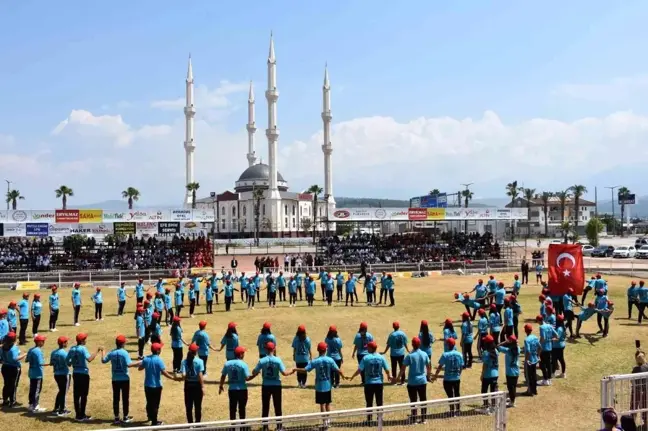Kumluca'da 19 Mayıs kutlamaları