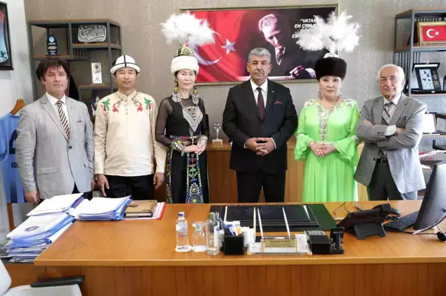 Kırgızistanlı sanatçılar Kütahya'da