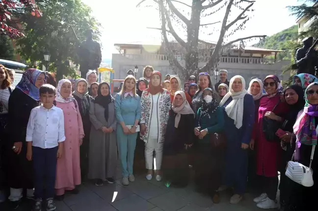 Sincanlı kadınlar Kızılcahamam'ı gezdi