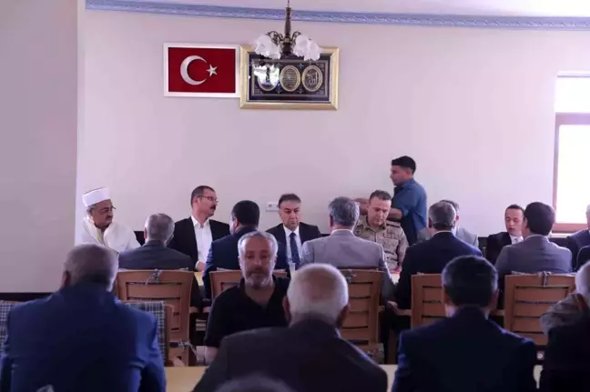 Tatvan'da şehitler için mevlit programı düzenlendi