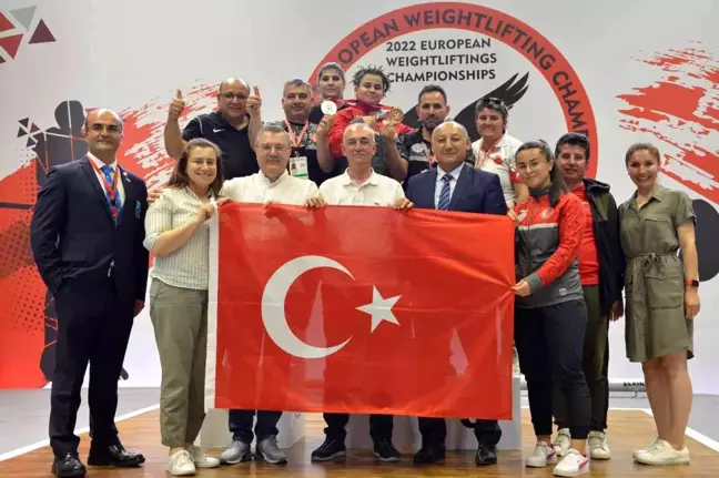 Dilara Narin'den 1 gümüş 1 bronz madalya