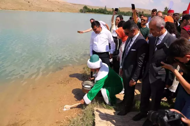 Temsili Nasreddin Hoca'nın göle maya çalması ile festivale start verecek