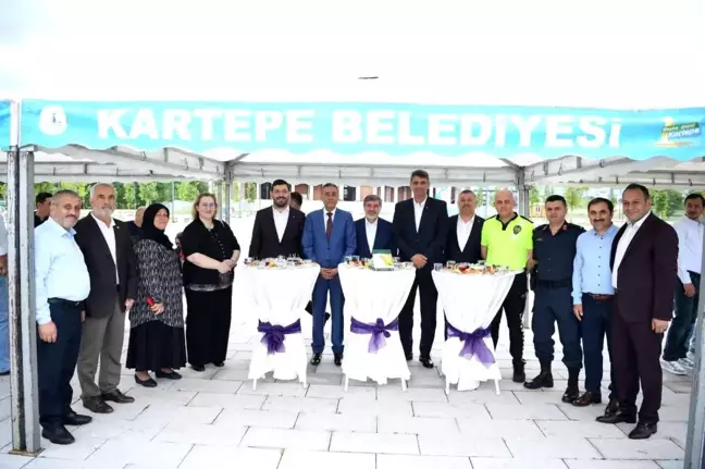 Kartepe'de geleneksel kent bayramlaşması