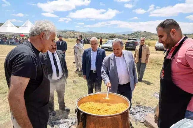 Başkan Yalçın Başakpınarlılarla Çalıçukurda buluştu