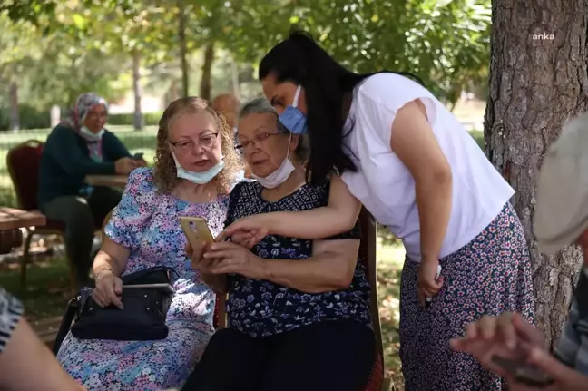1200 Evler Aktif Yaş Alma Merkezi Hizmet Vermeye Devam Ediyor