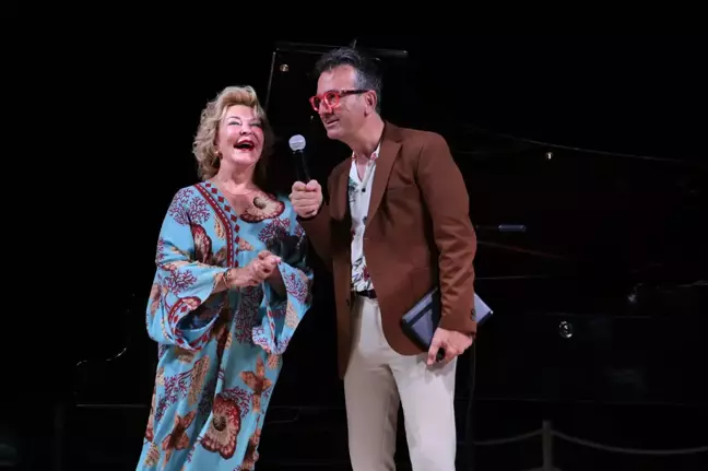 19. Uluslararası Gümüşlük Müzik Festivali'nde piyanist Gülsin Onay konser verdi