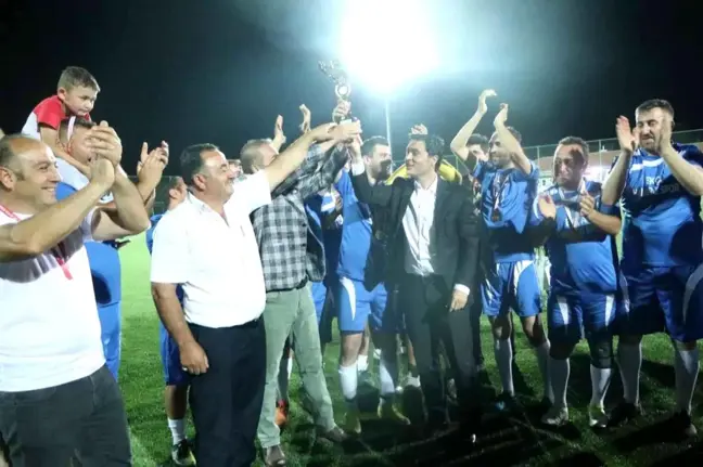 Kayseri haberi | İncesu Yavuz Özkan Futbol Turnuvası tamamlandı