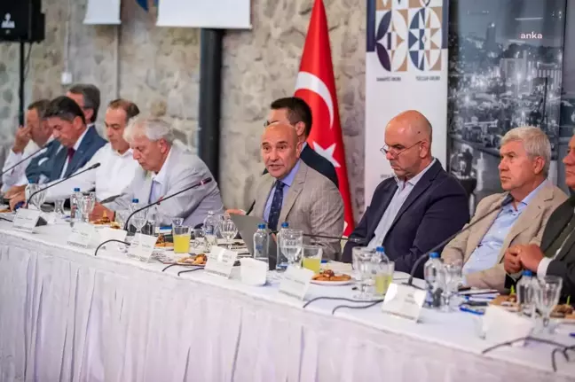 Tunç Soyer: