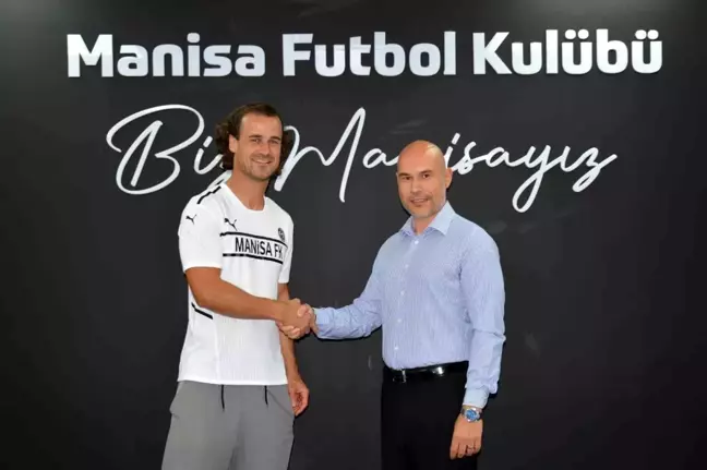 Manisa spor haberleri | Manisa FK Alman orta saha oyuncusu Stark'ı kadrosuna kattı