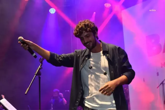 Beşiktaş Festivali'nde 'Barabar' Sahne Aldı