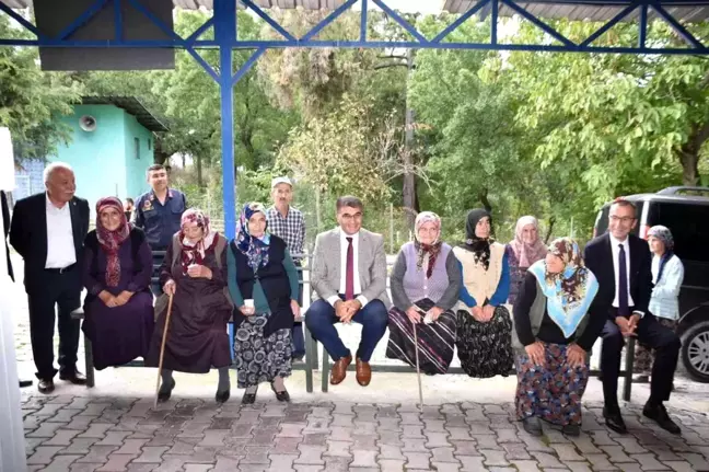 Karabük haberi! Karabük Valisi Gürel, köylüler ve öğrencilerle buluştu