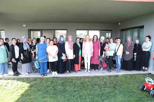 Gündüz bakımevinde ilk ders zili çaldı