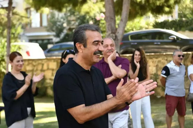 Adana haberleri: Çukurova Belediye Başkanı Çetin, Kreş Öğrencileriyle Buluşup Onlar Kitap Okudu