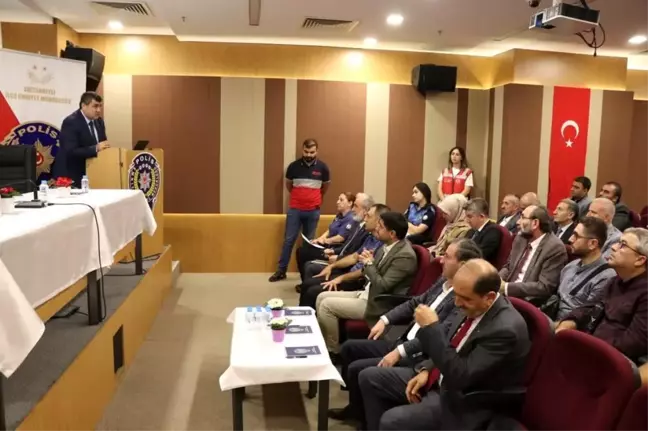 Sultanbeyli'de 'Huzur Toplantısı' gerçekleşti