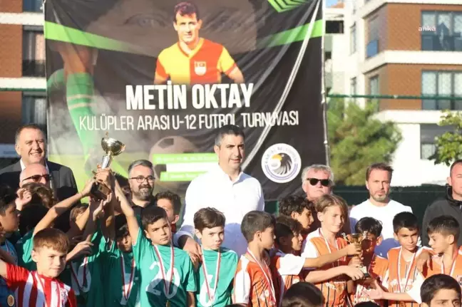 Kartal'da Metin Oktay'a Vefa Turnuvası'nın Şampiyonu Bulvarspor Oldu