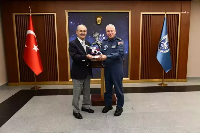 Büyükerşen, Orgeneral Kadıoğlu'nu Ziyaret Etti