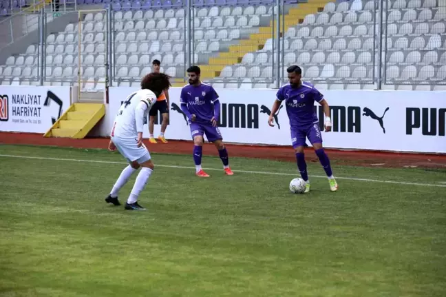 TFF 2. Lig: Afyonspor: 0 Düzce Cam Spor: 1